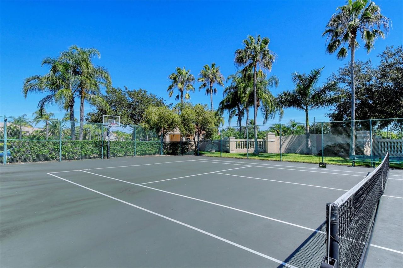 2729 Harvest Drive, Sarasota, FL 34240 Photo