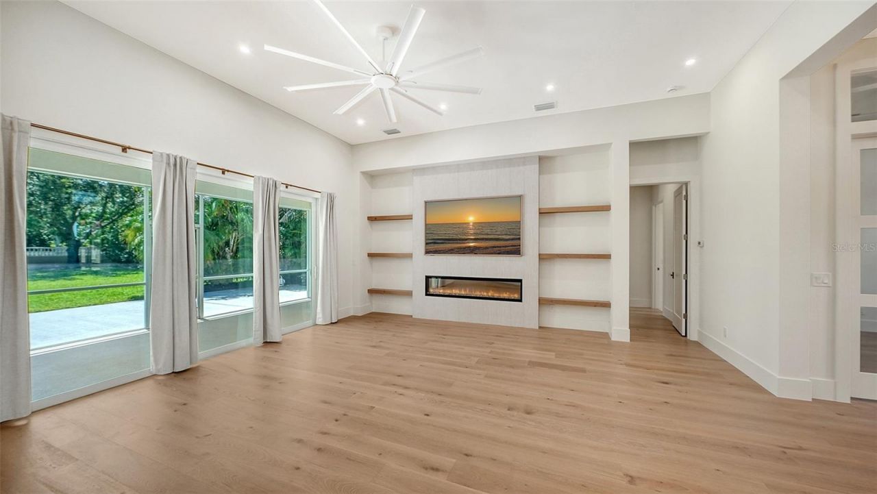2729 Harvest Drive, Sarasota, FL 34240 Photo