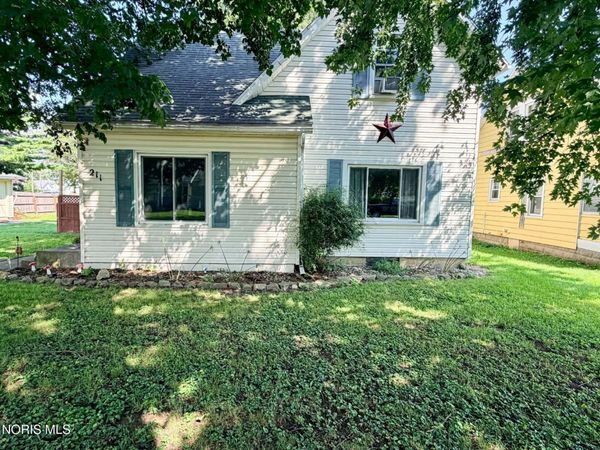 211 S Laura Street , Payne, OH 45880