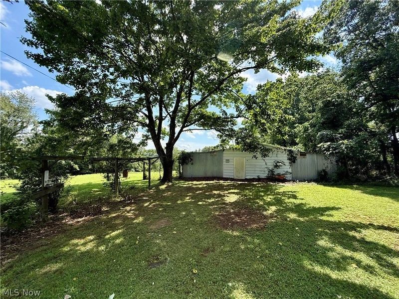 7176 Pearl Road SE, Amsterdam, OH 43903 Photo 27