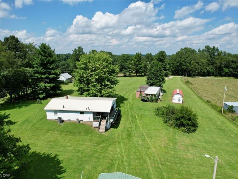 7176 Pearl Road SE, Amsterdam, OH 43903 Photo 38