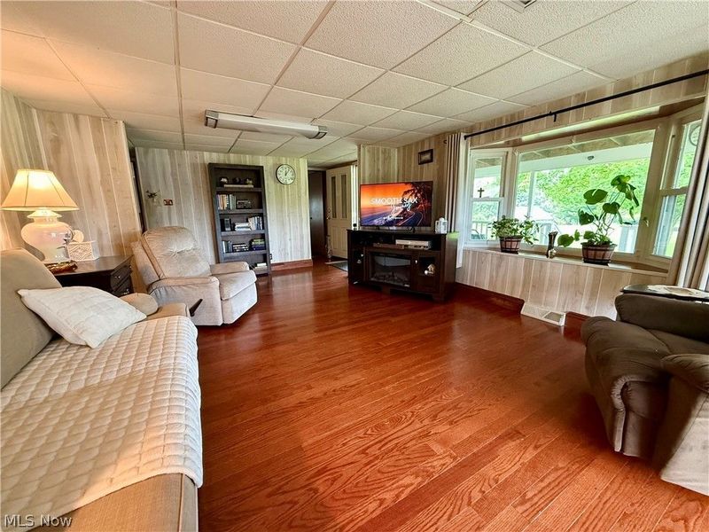 7176 Pearl Road SE, Amsterdam, OH 43903 Photo 6