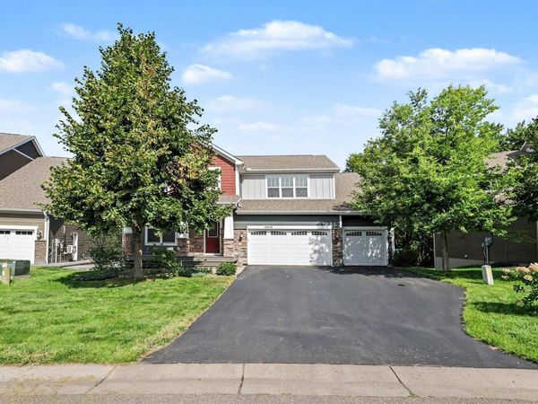 16410 61st Avenue N, Plymouth, MN 55446