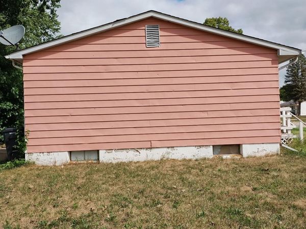 6701 Dana Lane, Flint, MI 48504