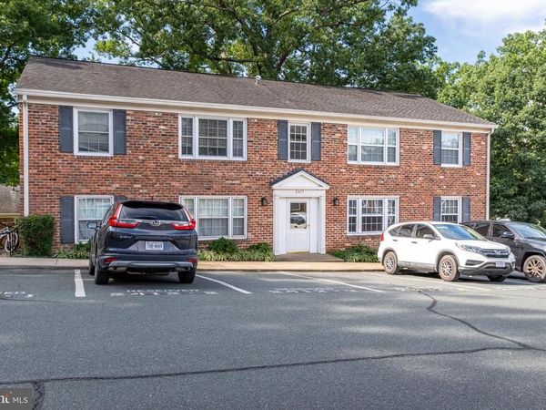 2417 BARRACKS, Unit 1, CHARLOTTESVILLE, VA 22901