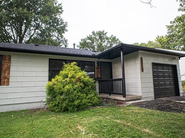 6122 Longwood Avenue, Kansas City, KS 66104