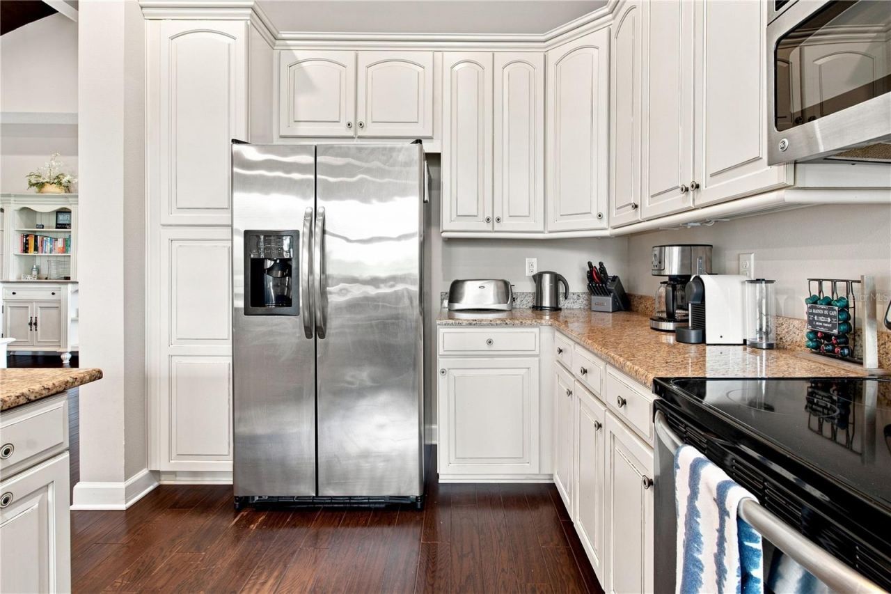 311 Sapphire Lake Drive, Unit 202, Bradenton, FL 34209 Photo
