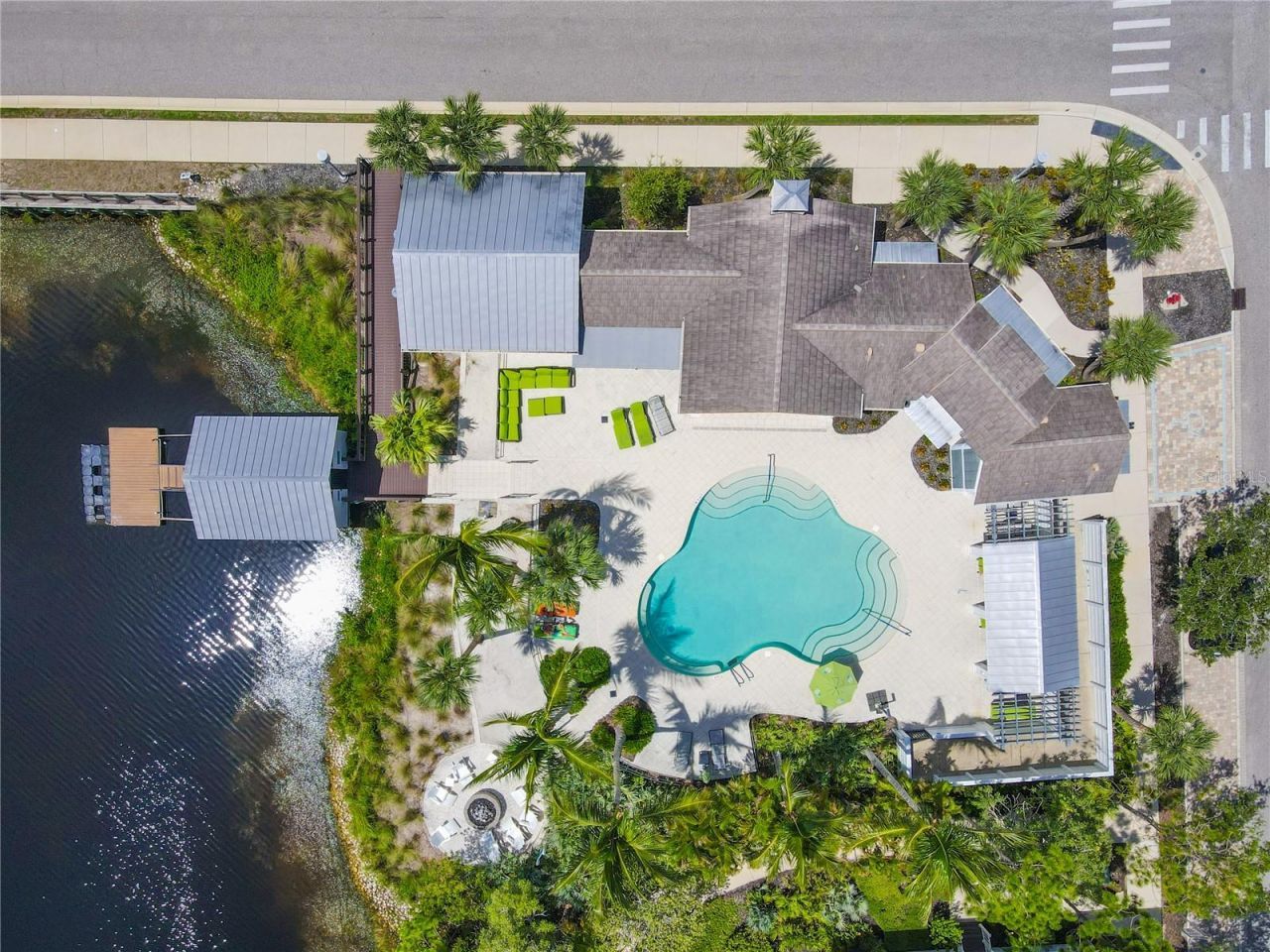 311 Sapphire Lake Drive, Unit 202, Bradenton, FL 34209 Photo