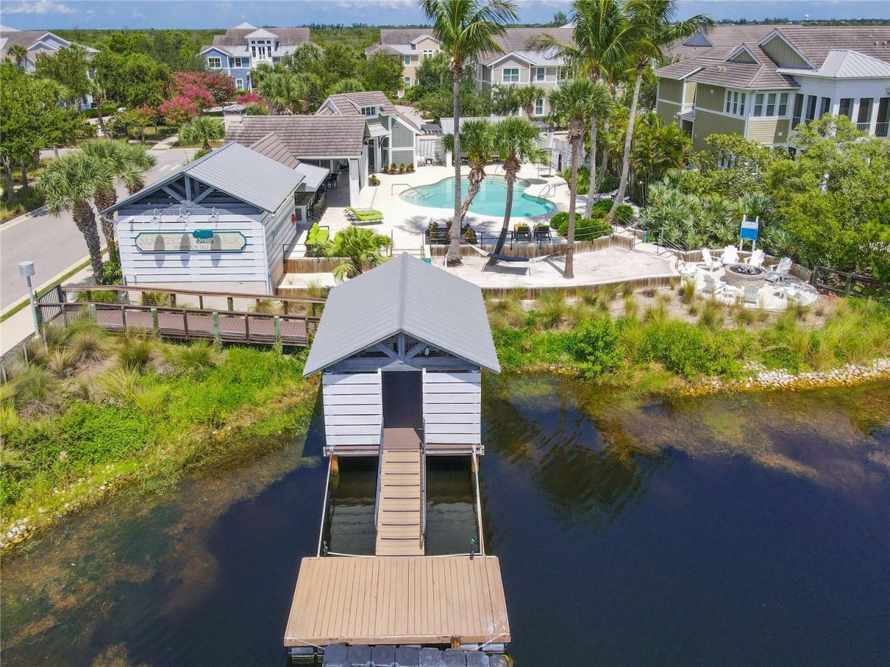 311 Sapphire Lake Drive, Unit 202, Bradenton, FL 34209 Photo