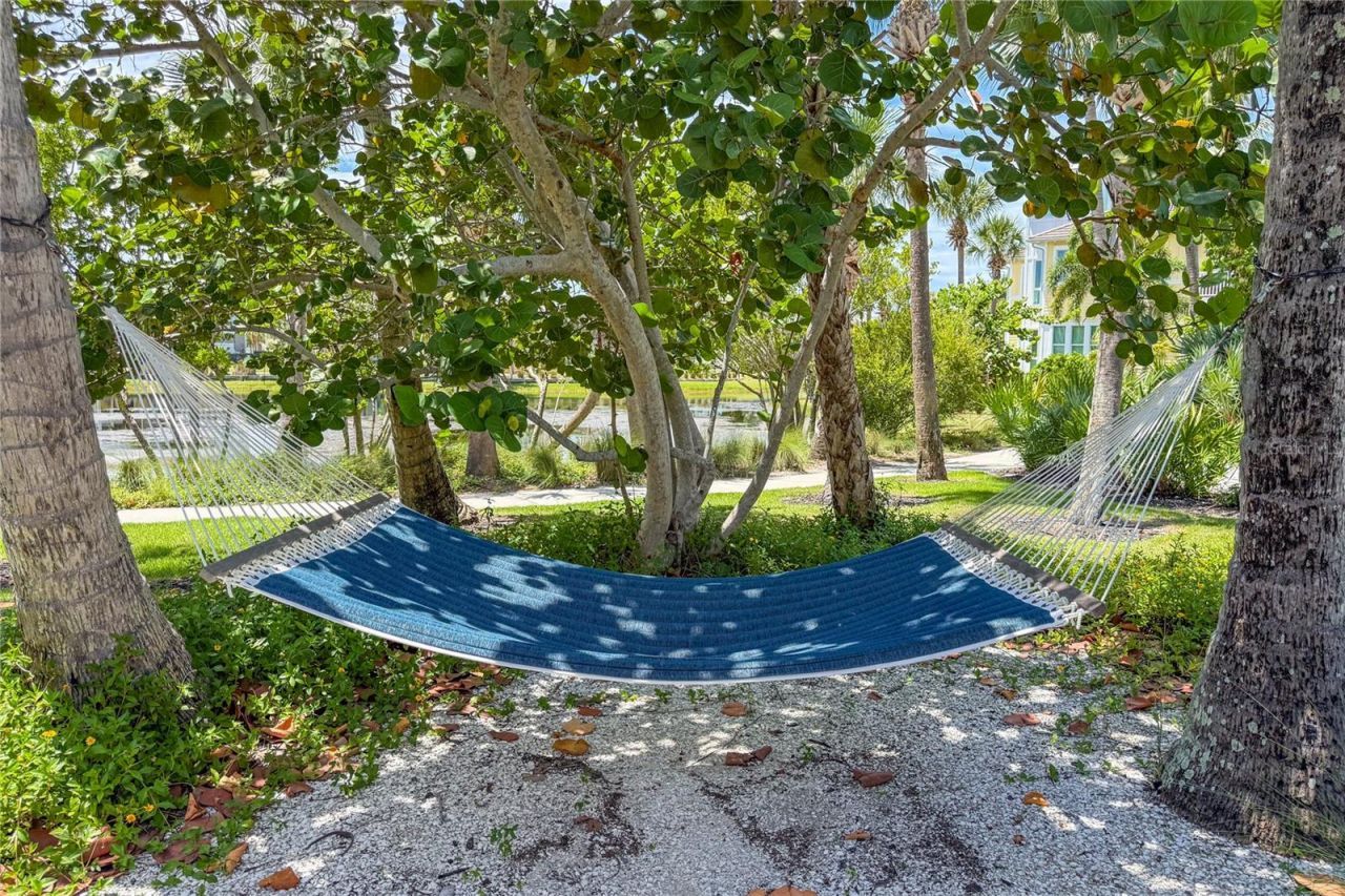 311 Sapphire Lake Drive, Unit 202, Bradenton, FL 34209 Photo