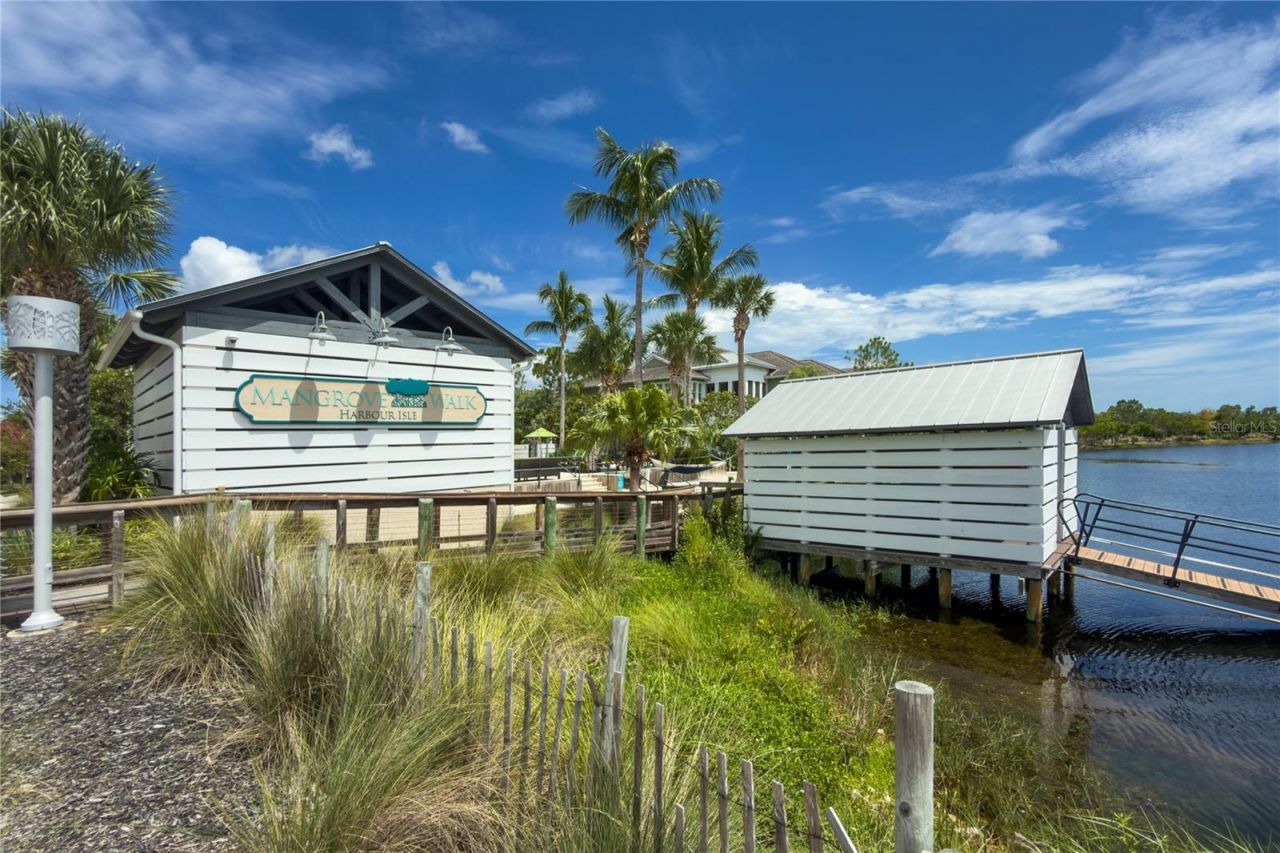 311 Sapphire Lake Drive, Unit 202, Bradenton, FL 34209 Photo
