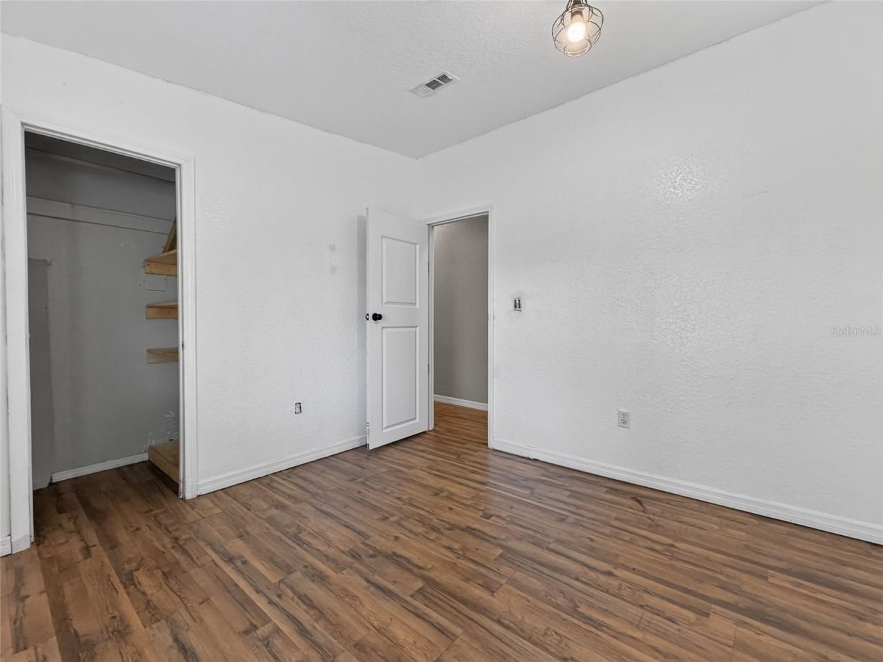 37647 Jenny Lane , Eustis, FL 32736 Photo