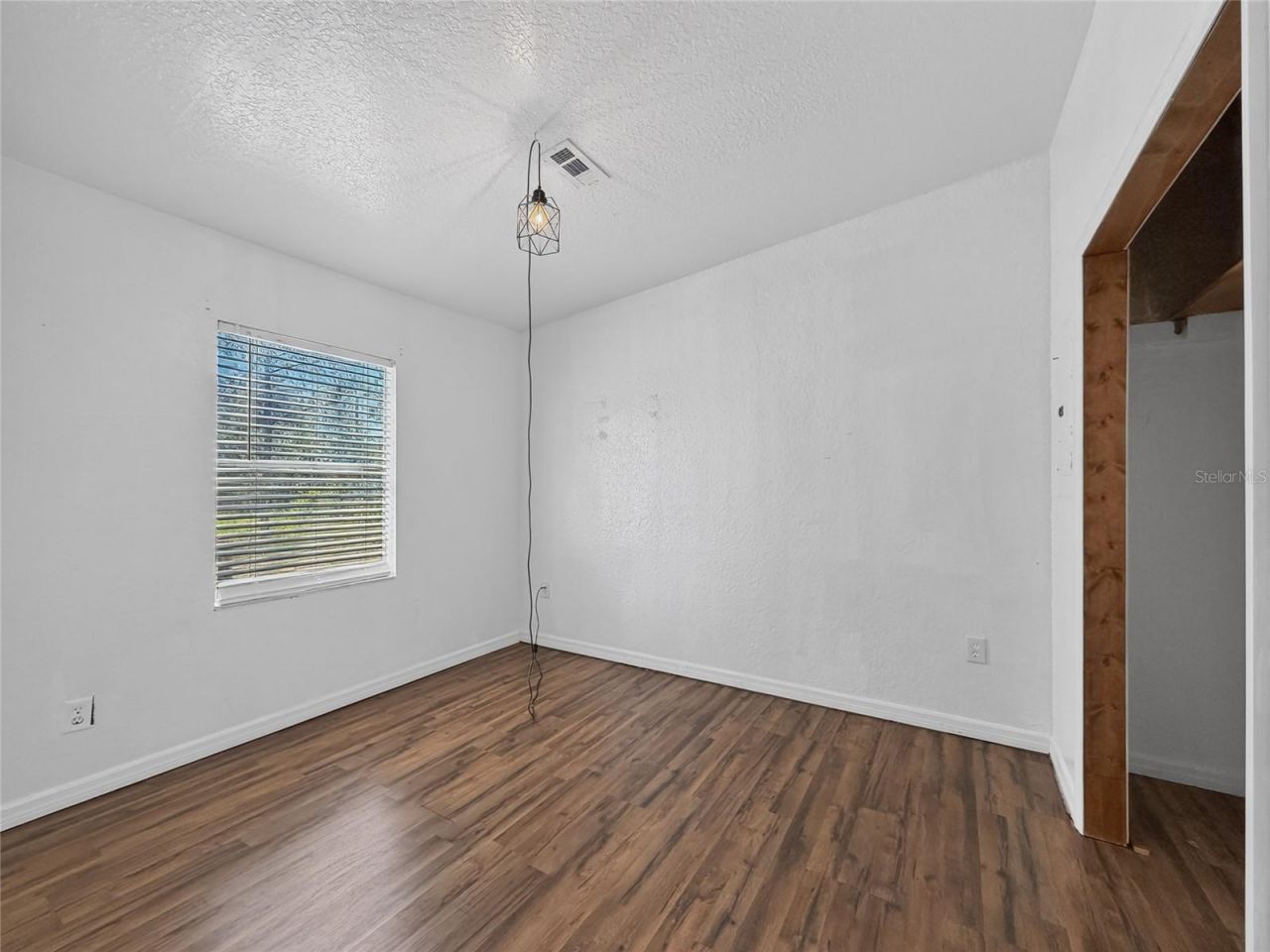 37647 Jenny Lane , Eustis, FL 32736 Photo