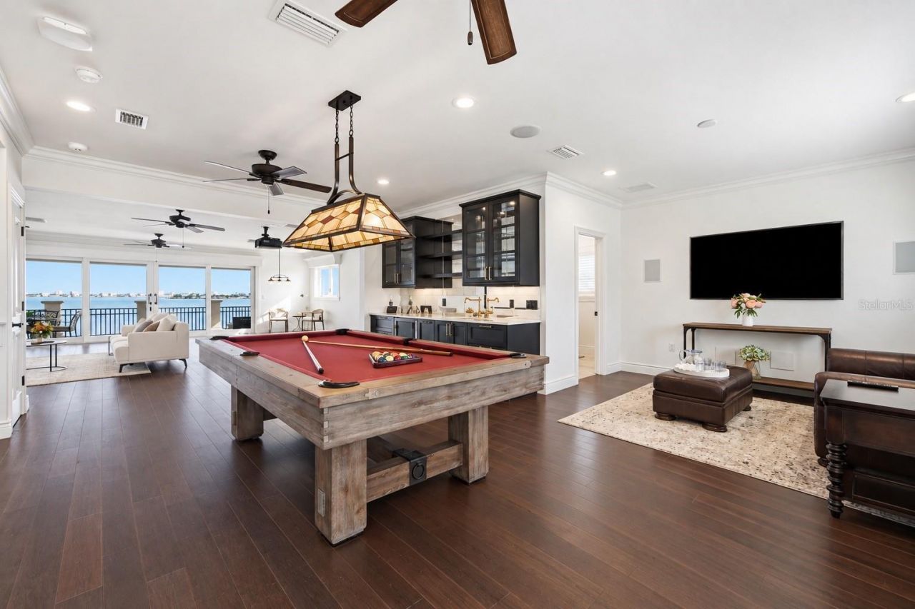 504 55 Th Avenue, Saint Pete Beach, FL 33706 Photo