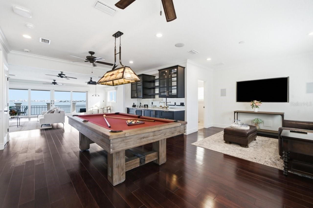 504 55 Th Avenue, Saint Pete Beach, FL 33706 Photo