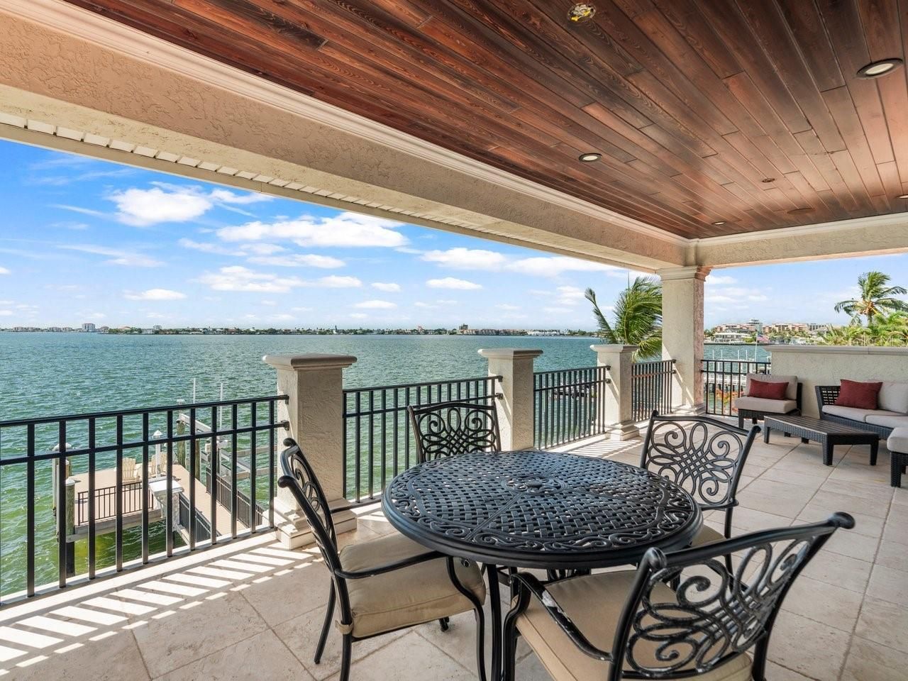 504 55 Th Avenue, Saint Pete Beach, FL 33706 Photo