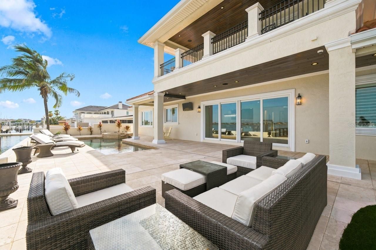 504 55 Th Avenue, Saint Pete Beach, FL 33706 Photo