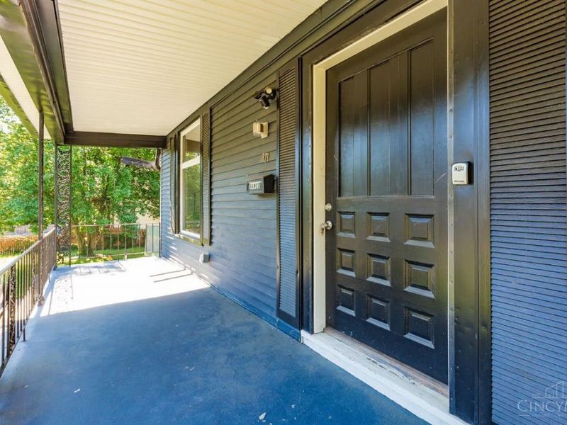 871 Hutchins Avenue, Cincinnati, OH 45229 Photo 22