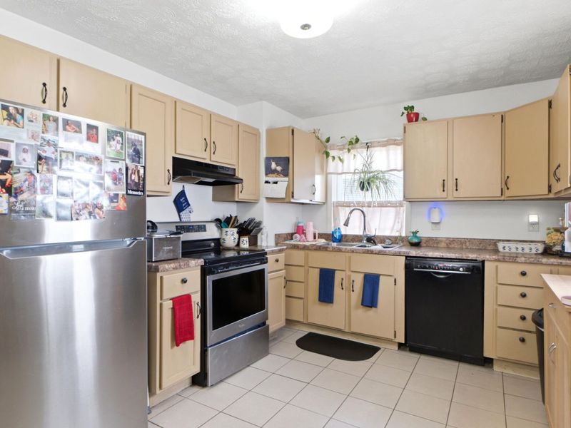 4933 Lindbergh Boulevard, Dayton, OH 45449 Photo 6