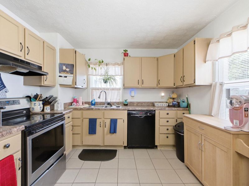 4933 Lindbergh Boulevard, Dayton, OH 45449 Photo 7
