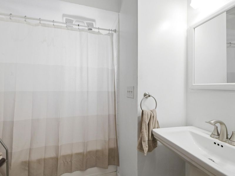 4933 Lindbergh Boulevard, Dayton, OH 45449 Photo 8