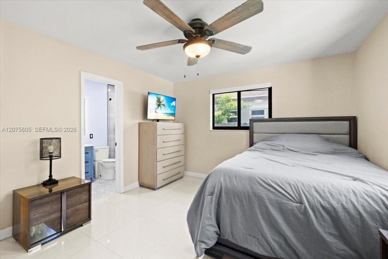 40 NW 119th St , Miami, FL 33168 Photo