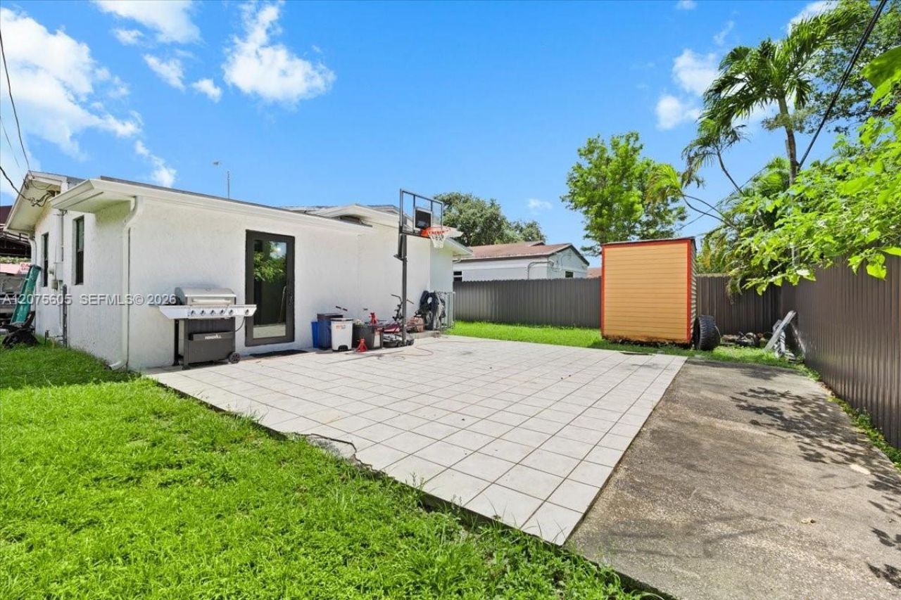 40 NW 119th St , Miami, FL 33168 Photo