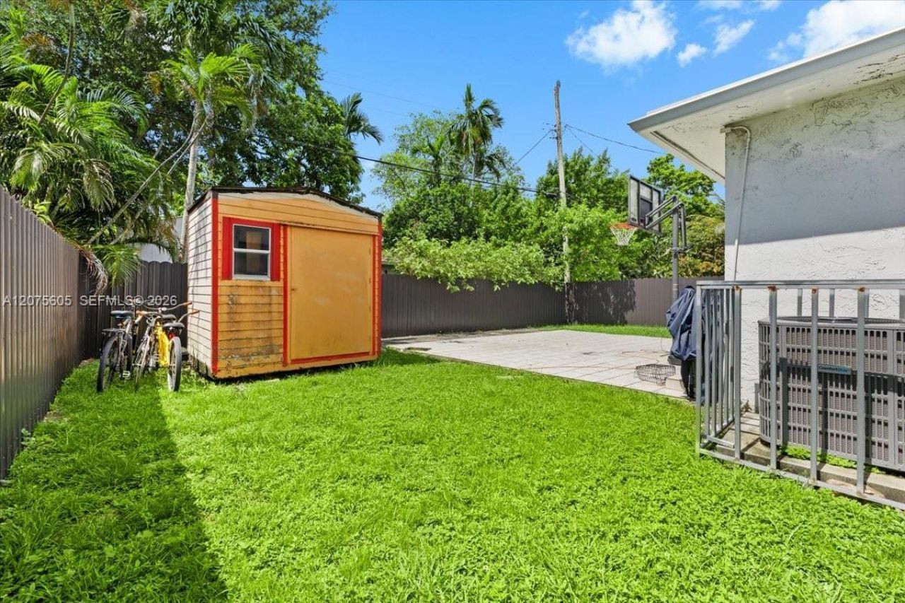 40 NW 119th St , Miami, FL 33168 Photo