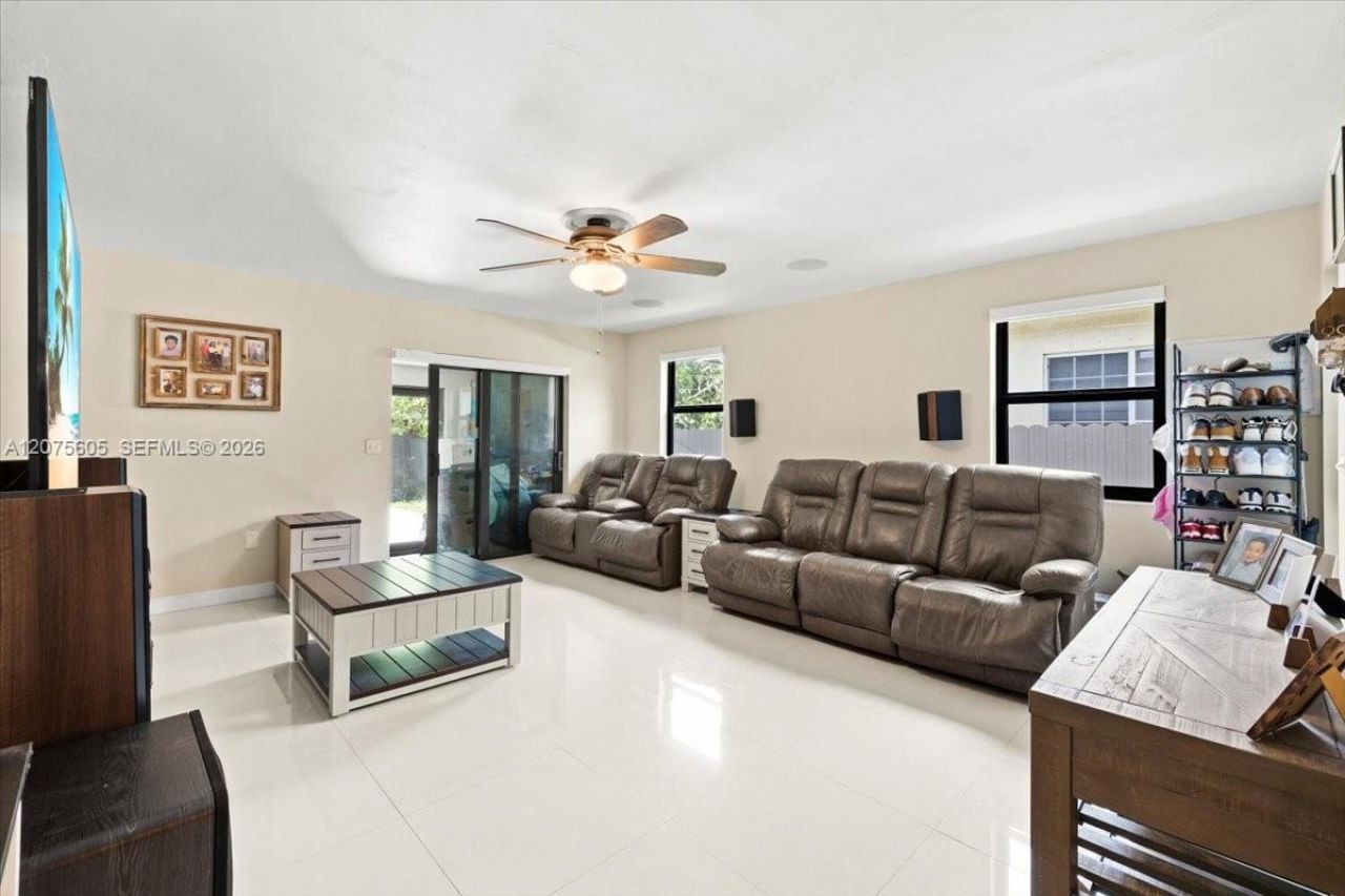40 NW 119th St , Miami, FL 33168 Photo
