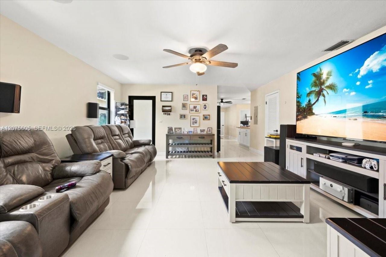 40 NW 119th St , Miami, FL 33168 Photo
