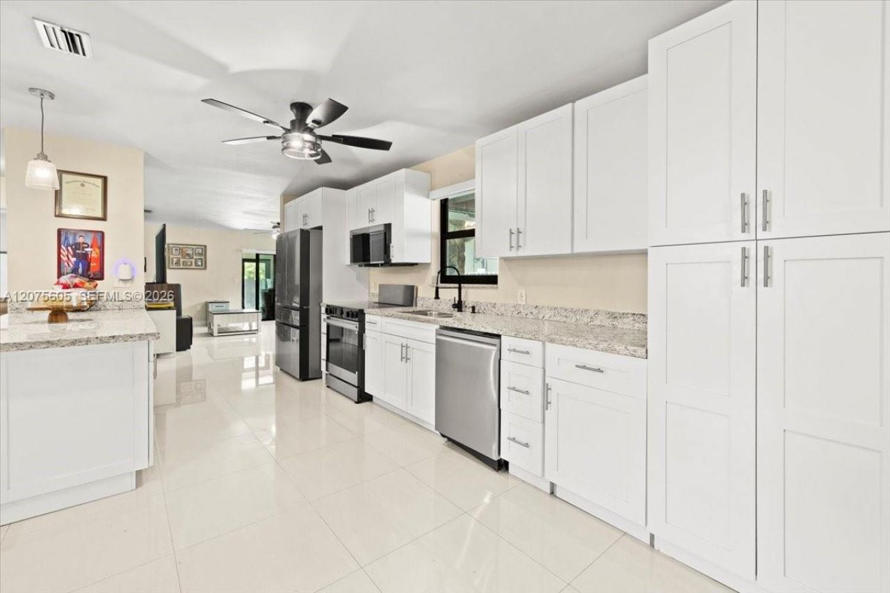 40 NW 119th St , Miami, FL 33168 Photo