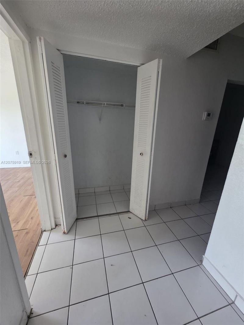 5100 SW 41st St , Unit 320, Hollywood, FL 33023 Photo
