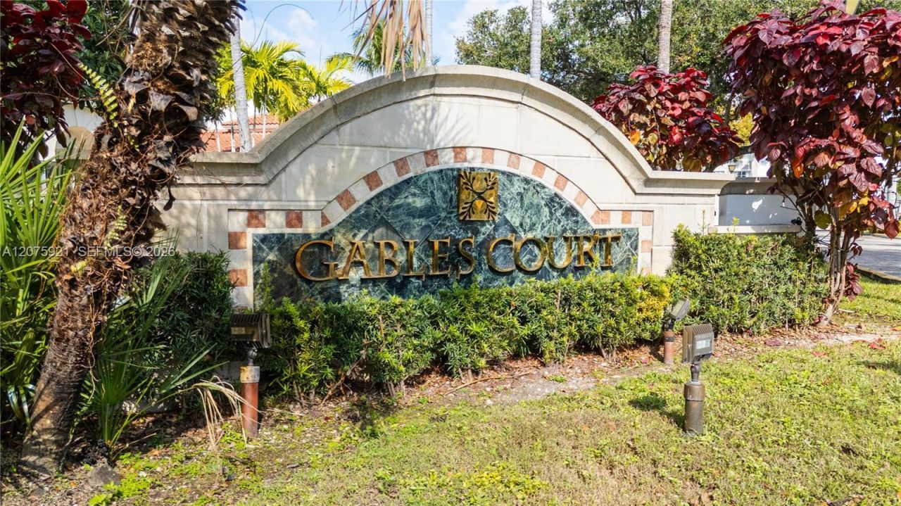 6851 SW 44th St, Unit 209, Miami, FL 33155 Photo