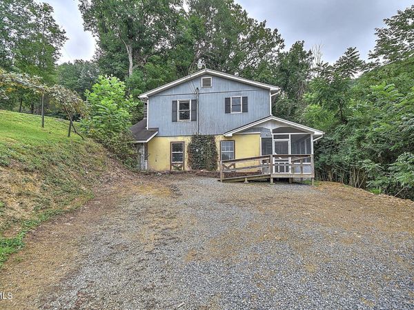 444 Woodbine Lane, Bristol, TN 37620