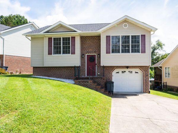 1015 Carrington Court, Kingsport, TN 37660