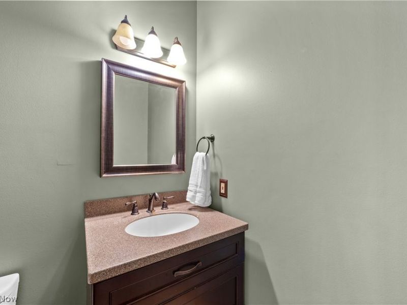 9577 Fair Road, Strongsville, OH 44149 Photo 37