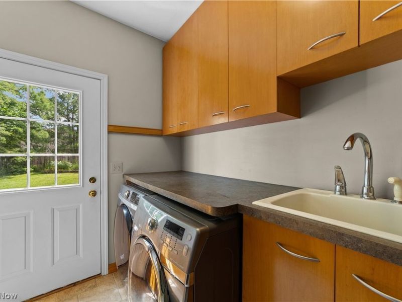 9577 Fair Road, Strongsville, OH 44149 Photo 38