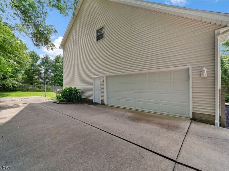 9577 Fair Road, Strongsville, OH 44149 Photo 41