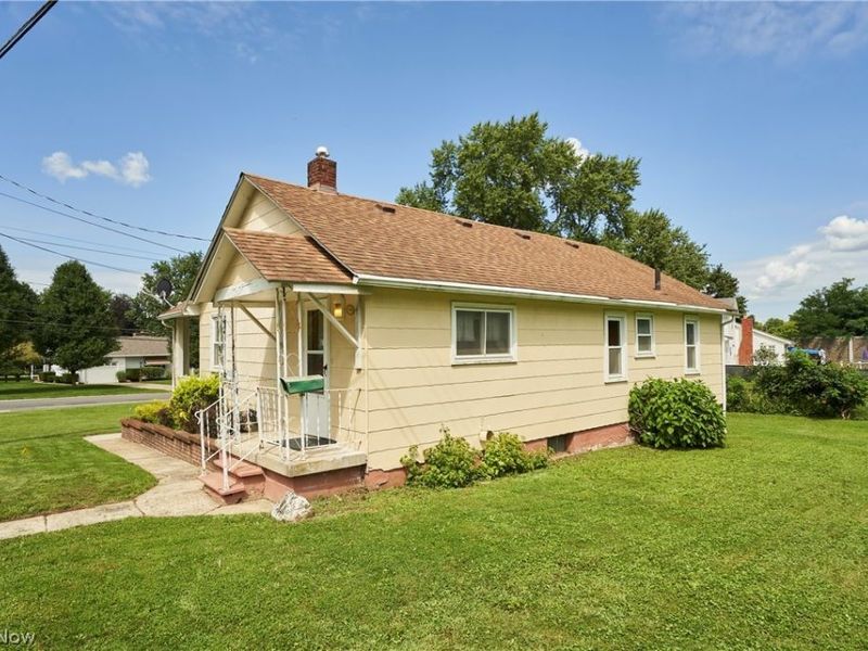 4293 Summit Road , Norton, OH 44203 Photo 2