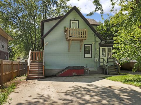 Main Photo