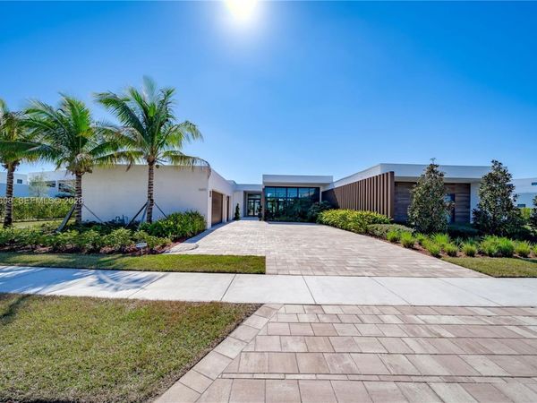 16600 Sunset Way , Weston, FL 33326