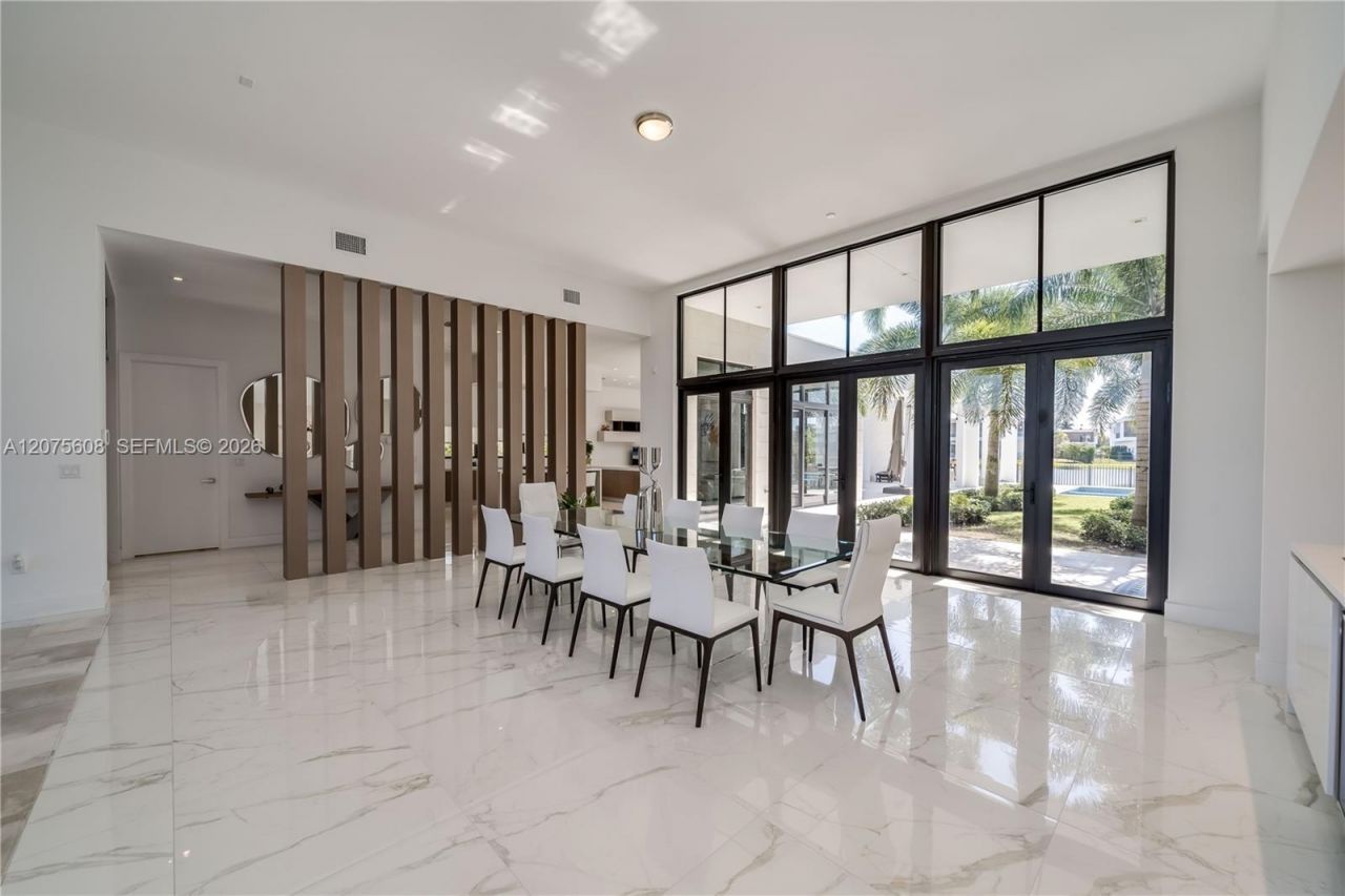 16600 Sunset Way, Weston, FL 33326 Photo