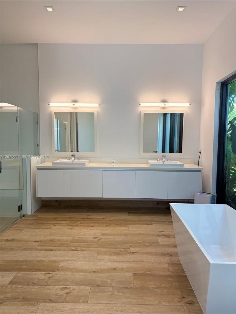 16600 Sunset Way , Weston, FL 33326 Photo