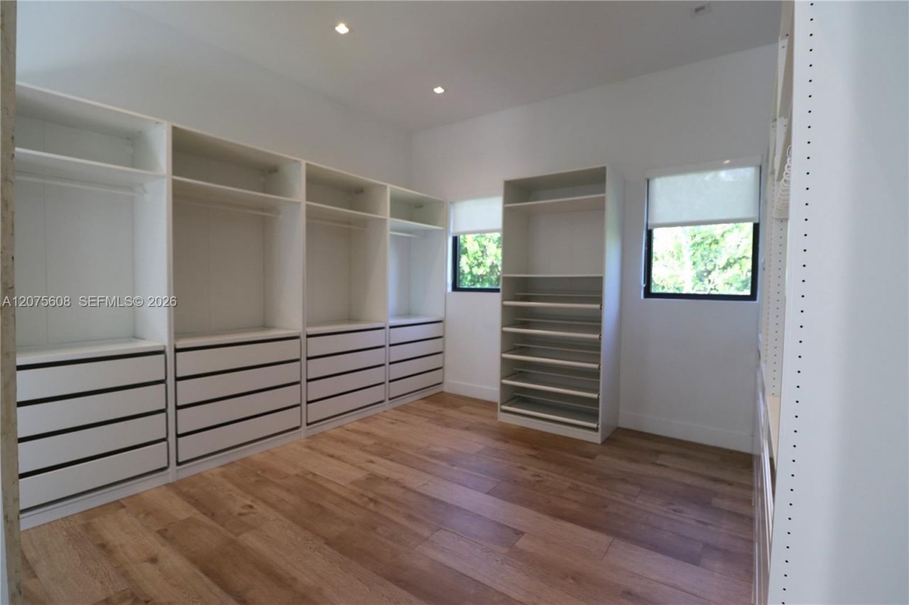16600 Sunset Way , Weston, FL 33326 Photo