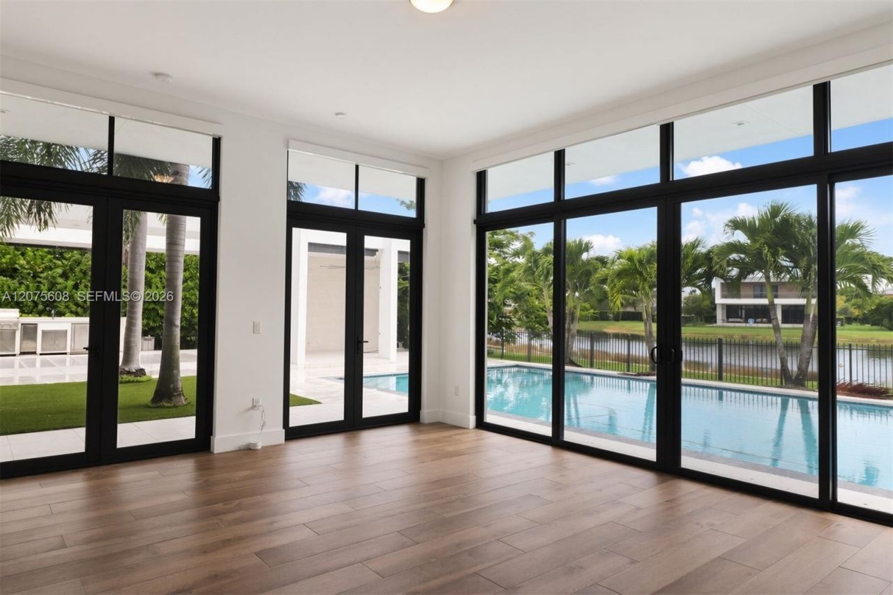 16600 Sunset Way , Weston, FL 33326 Photo