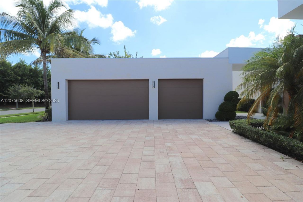 16600 Sunset Way , Weston, FL 33326 Photo