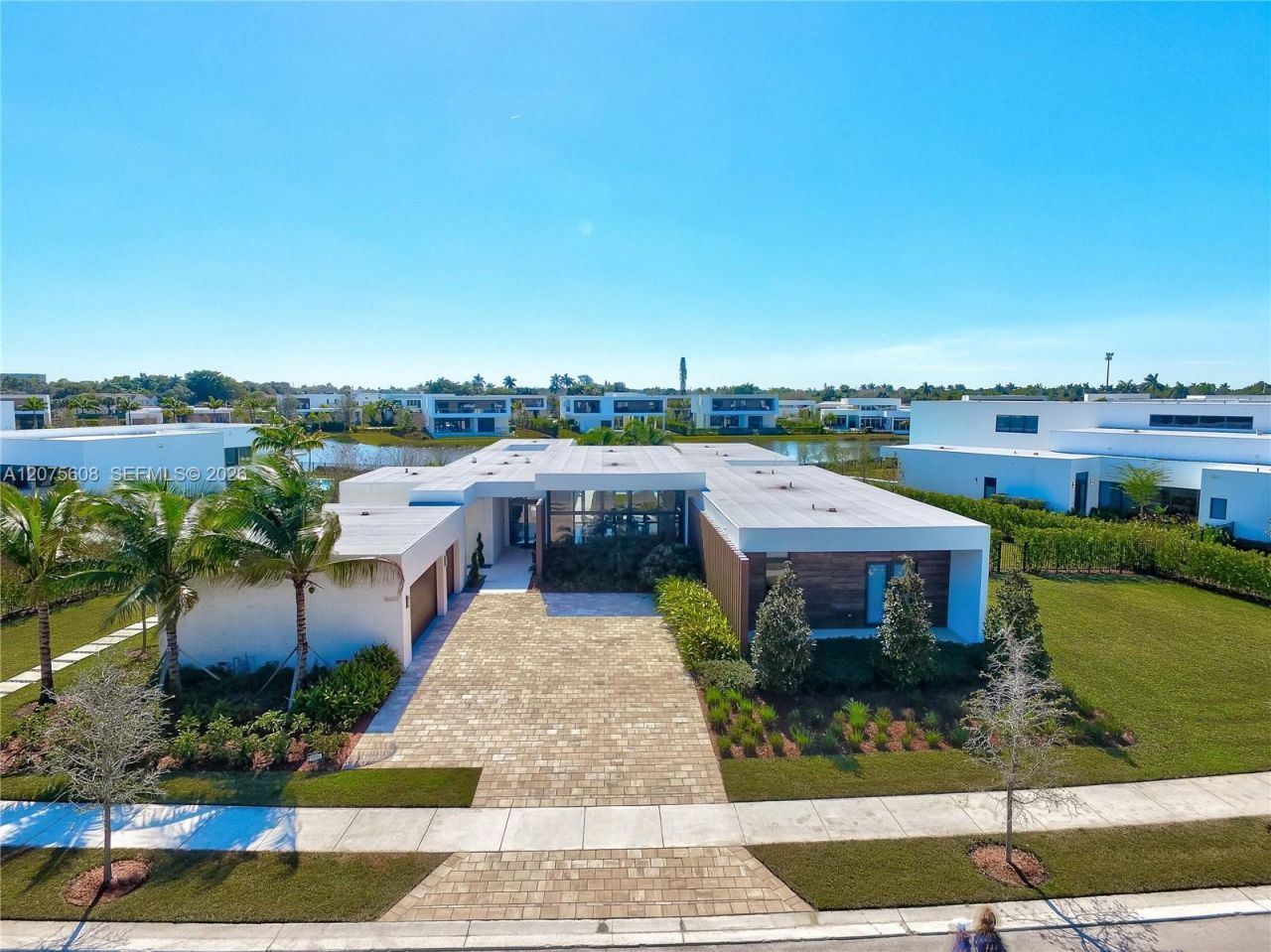 16600 Sunset Way, Weston, FL 33326 Photo