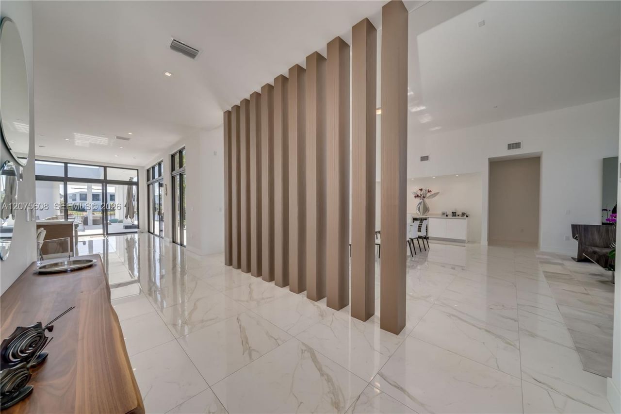 16600 Sunset Way, Weston, FL 33326 Photo