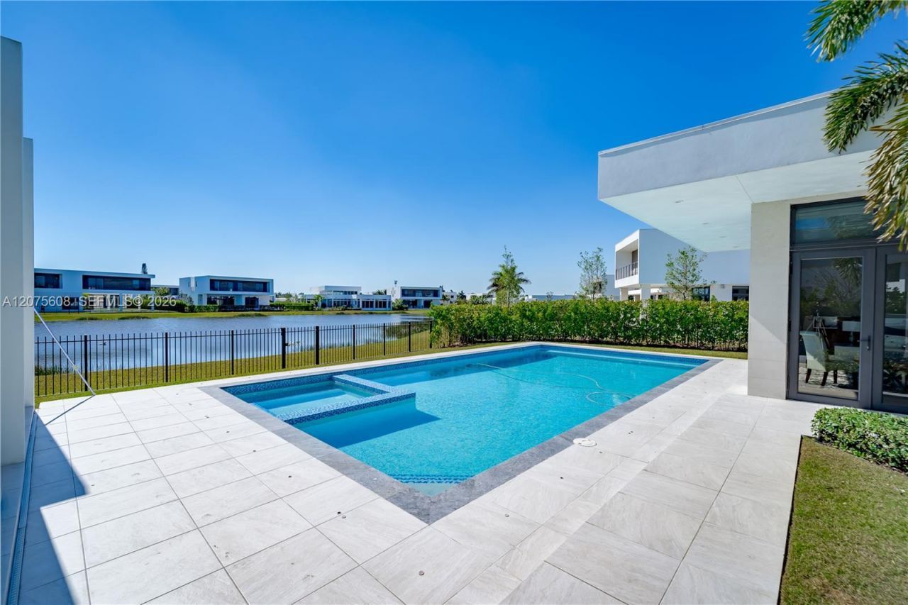16600 Sunset Way , Weston, FL 33326 Photo