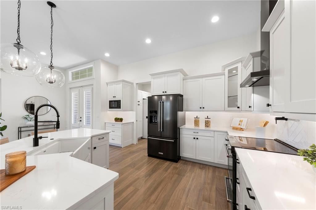 18151 Parkridge Cir, Fort Myers, FL 33908 Photo